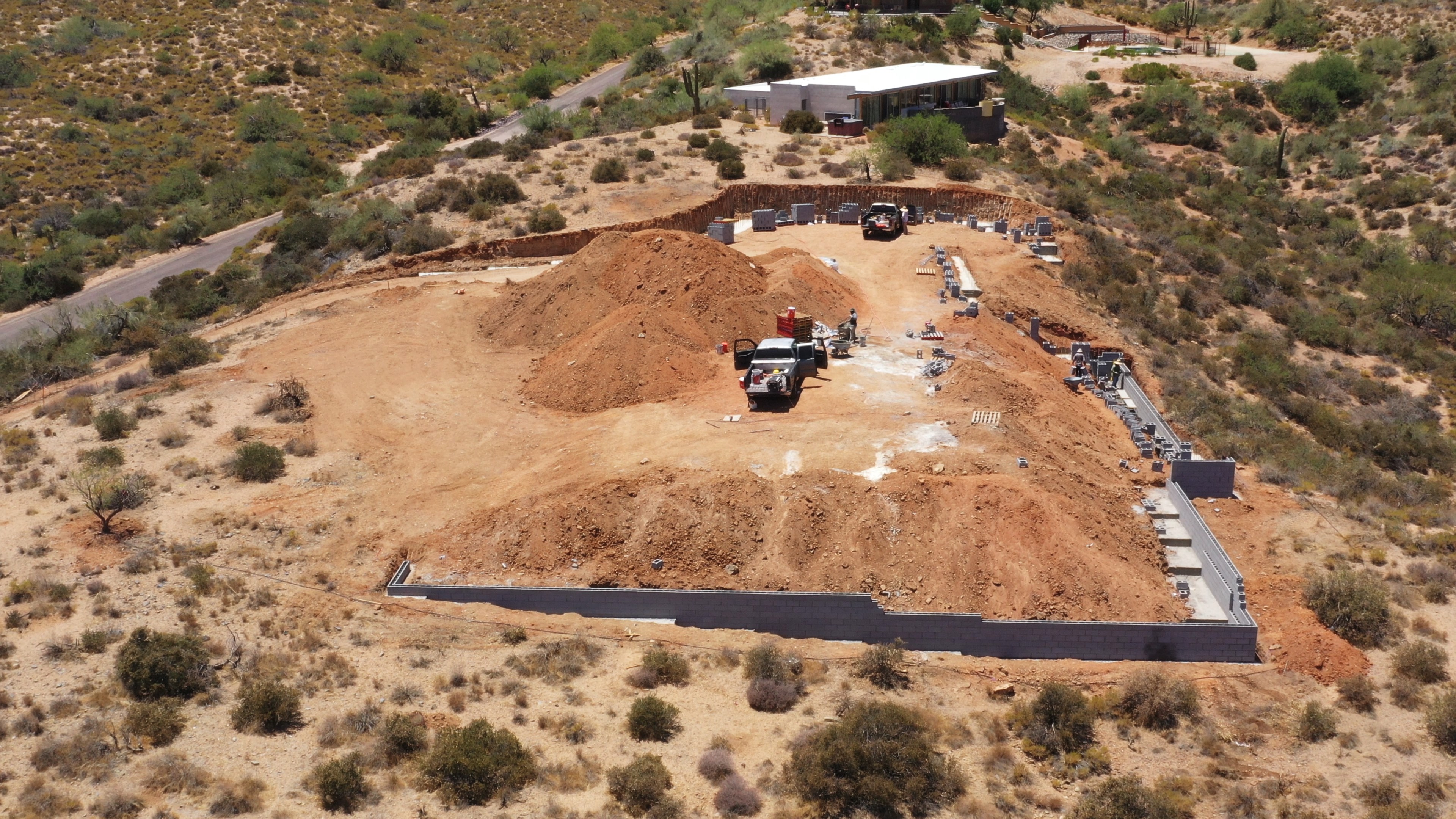 After enduring a 32-week permitting process, the Desert Comfort project team set out to excavate the site, mindful of environmentally sensitive soils, plants, and watersheds.